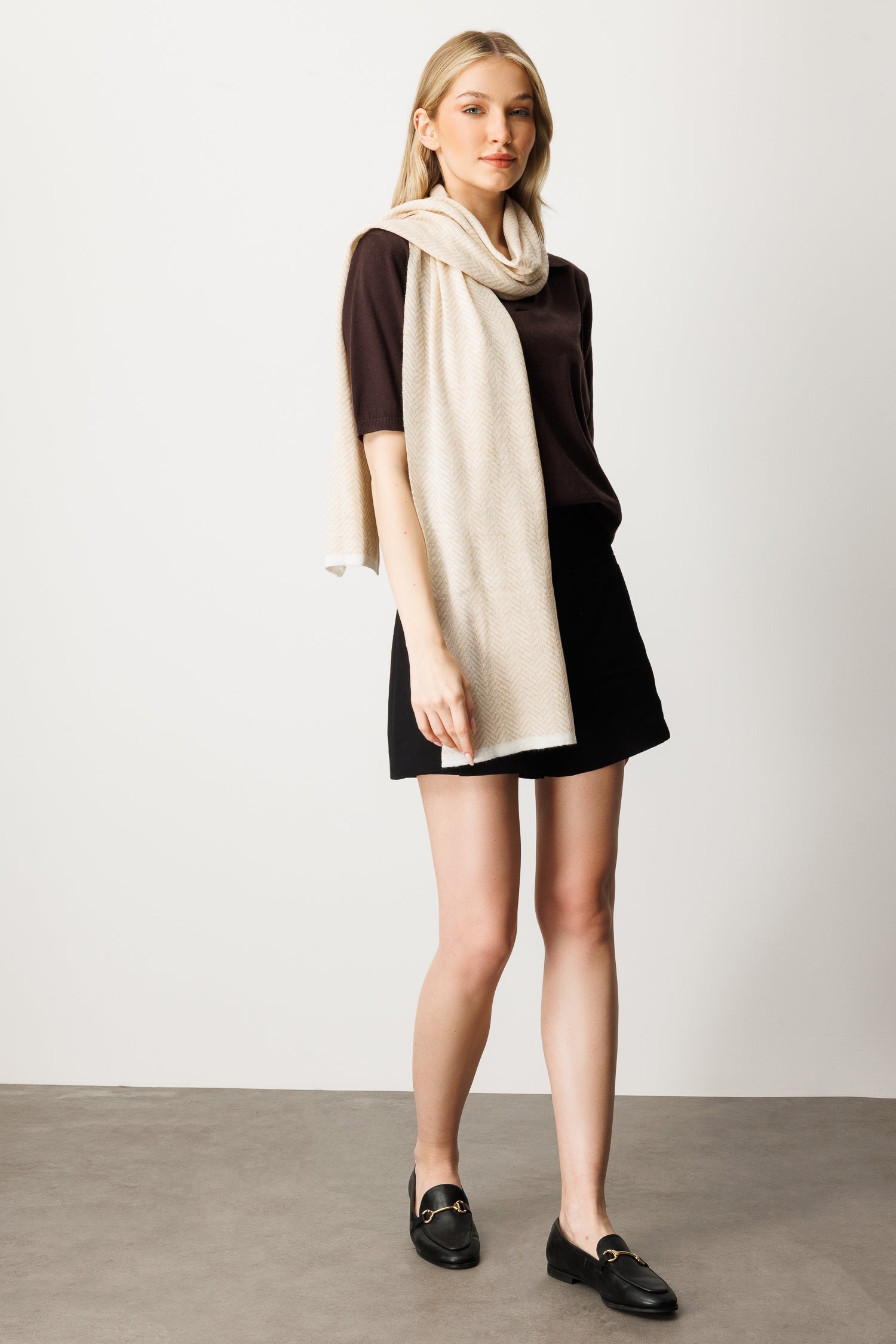 LYCIA SHAWL ECRU-BEIGE