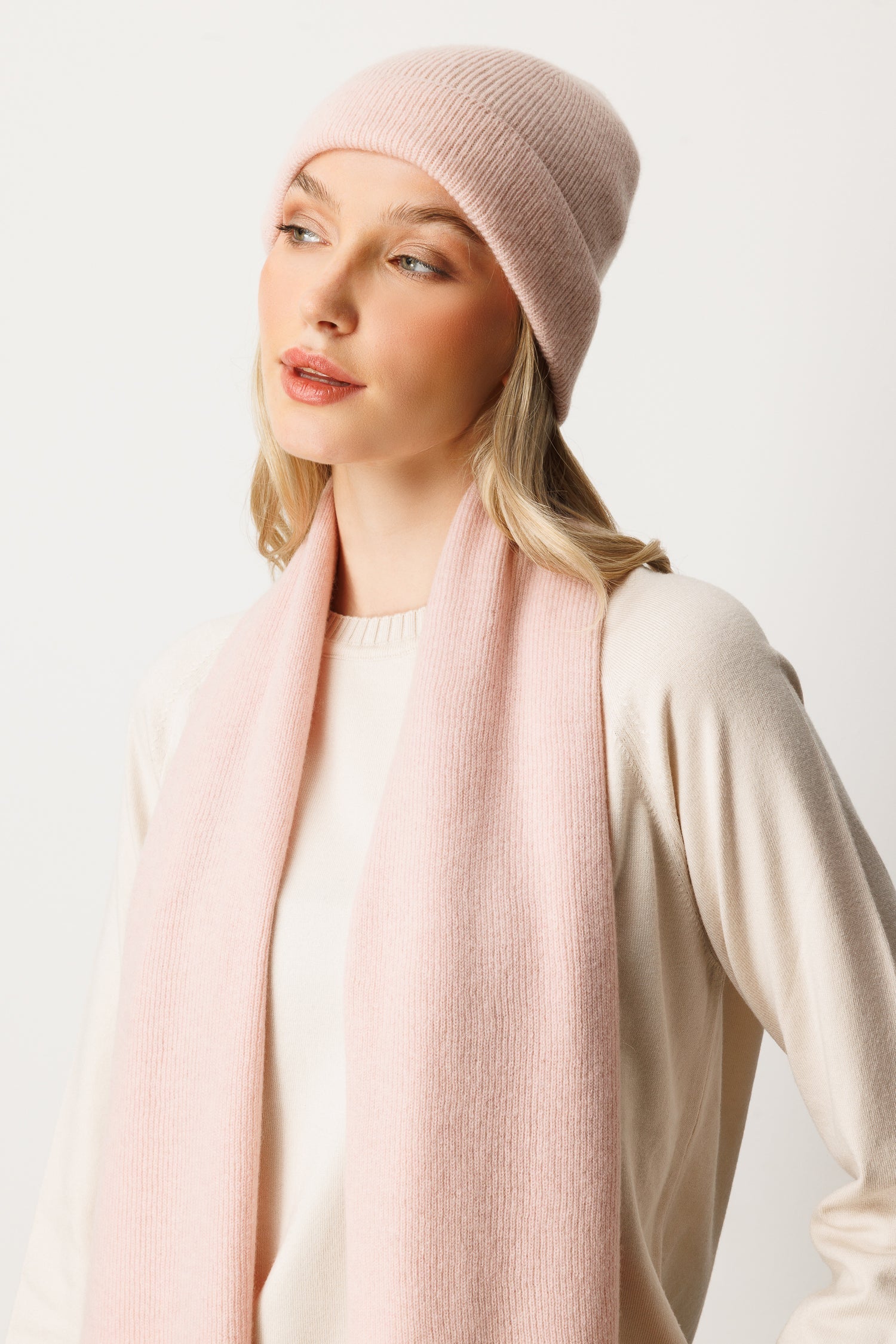 DIANA BEANIE & SCARF CASHMERE SET PINK