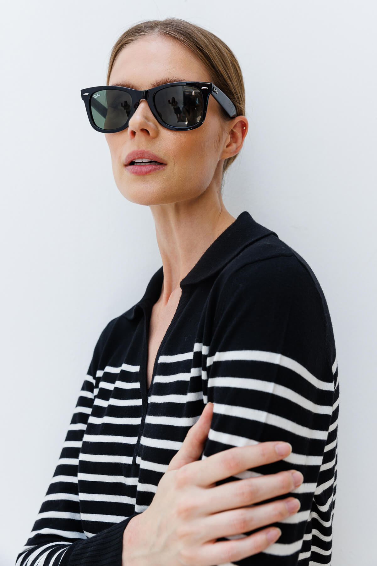 BASIC V-NECK STRIPE BLOUSE BLACK