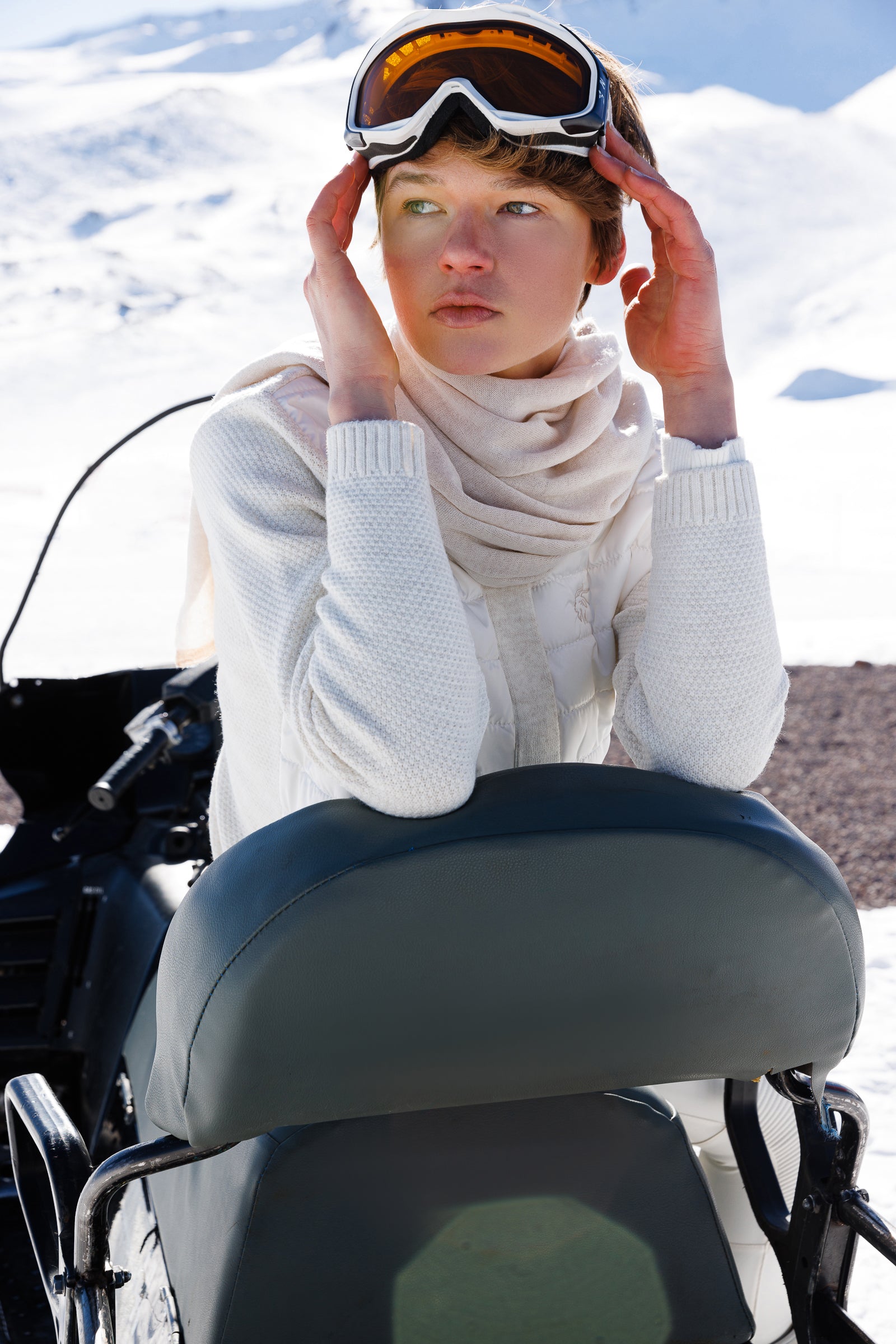 Angora Scarf Ecru-Taupe