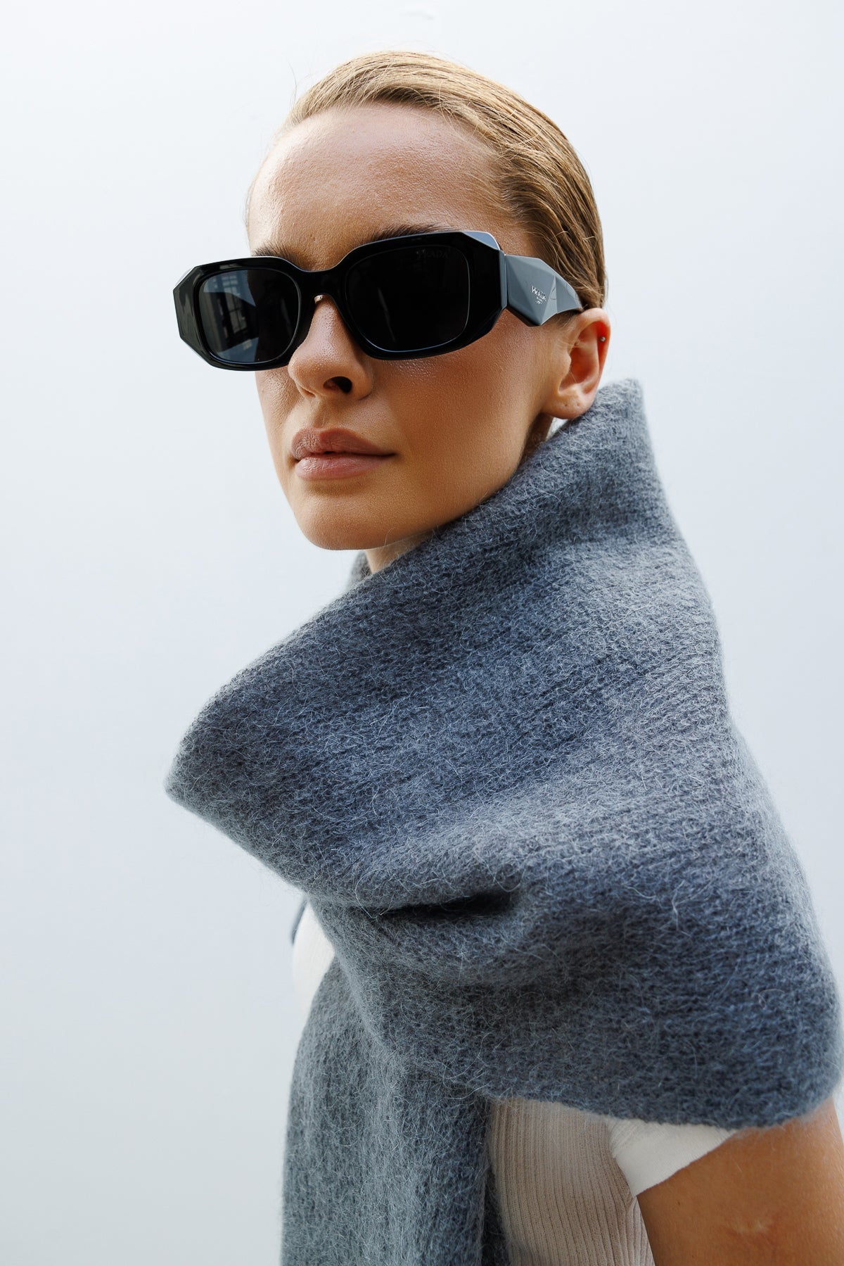 HATTUSA SCARF GRAY-BASIC KNIT