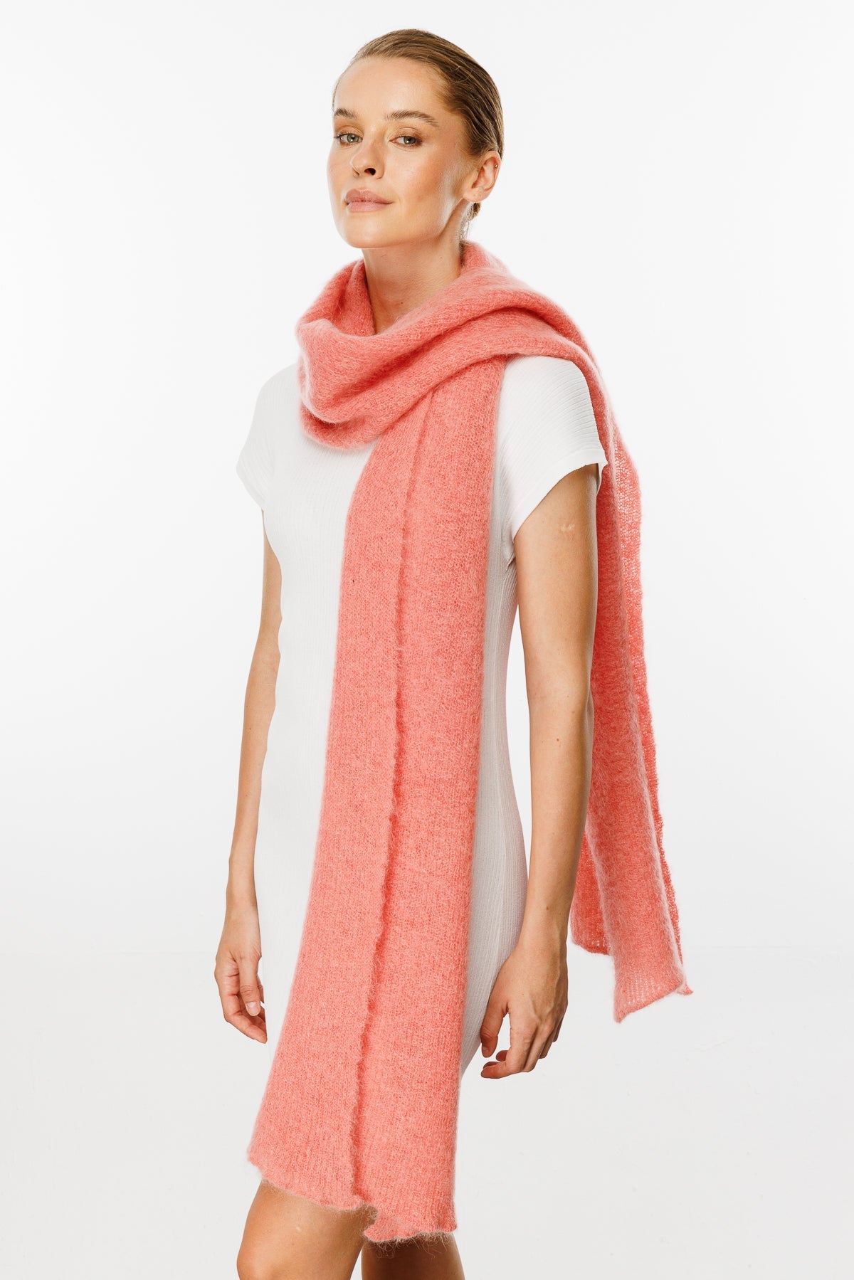 HATTUSA SCARF PINK-BASIC KNIT