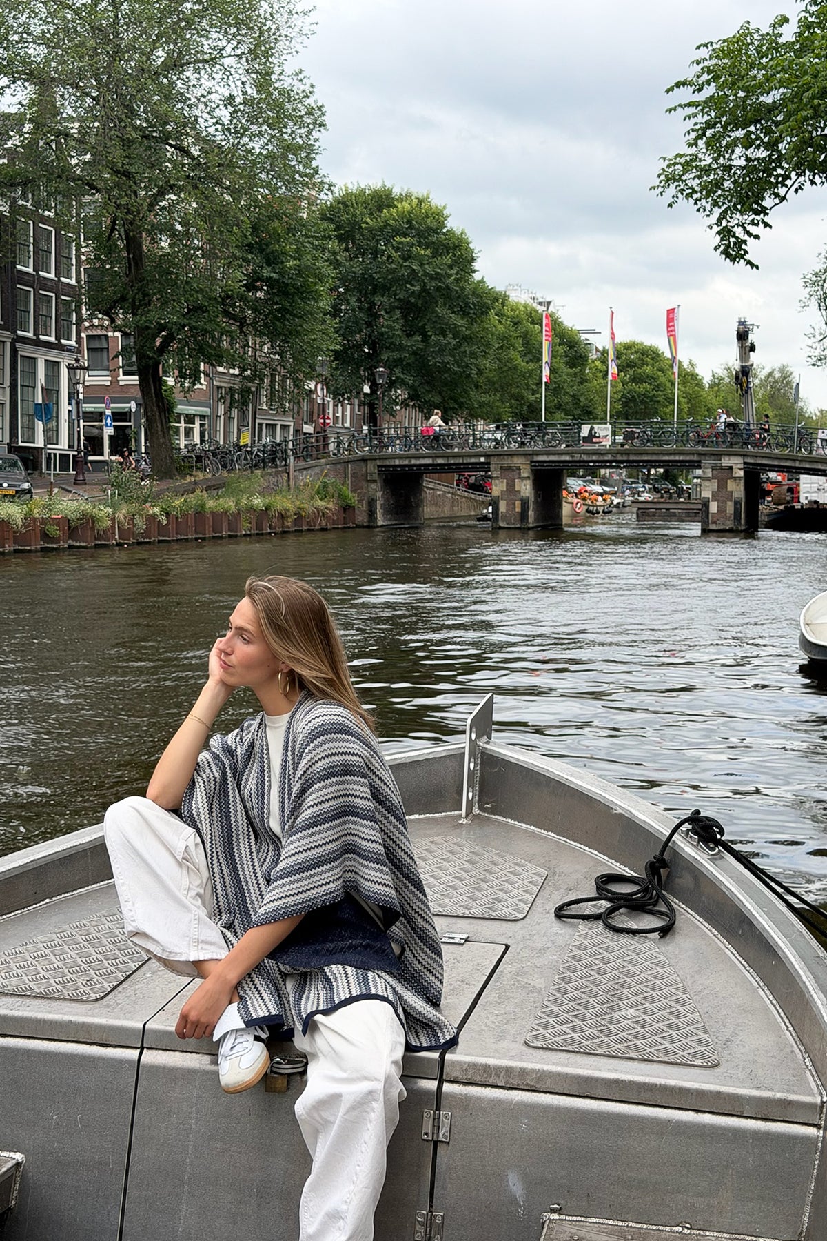 AMSTERDAM STOLE NAVY