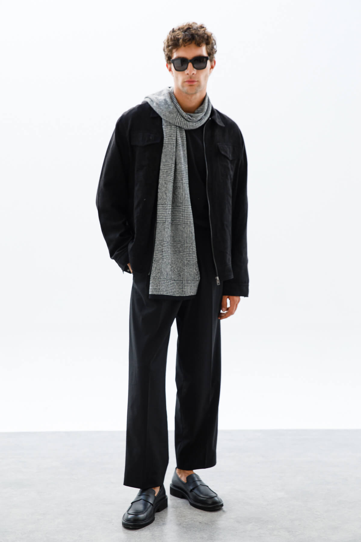 MEN PHRYGIA SCARF BLACK