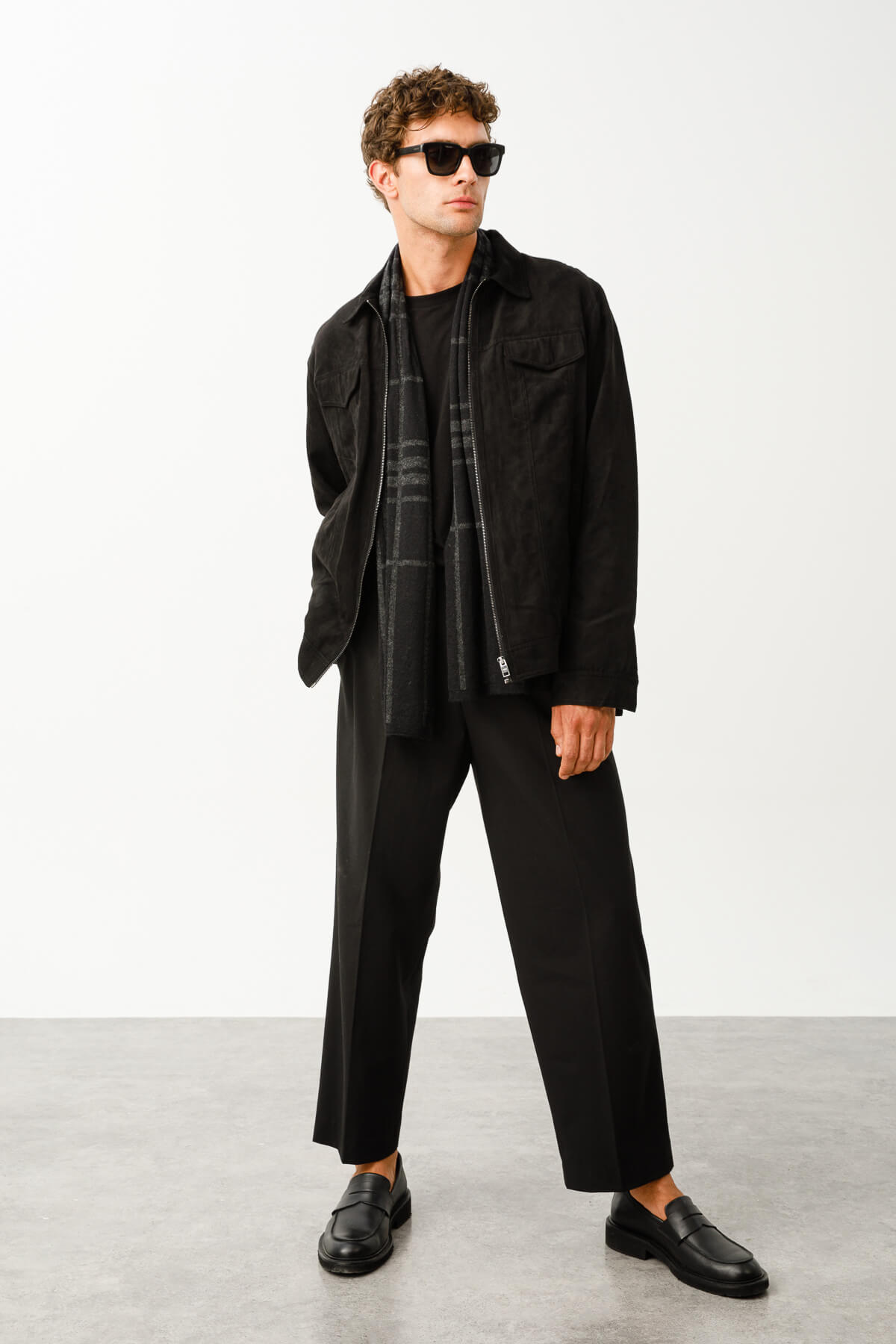 MEN GALATIA SCARF BLACK-GREY