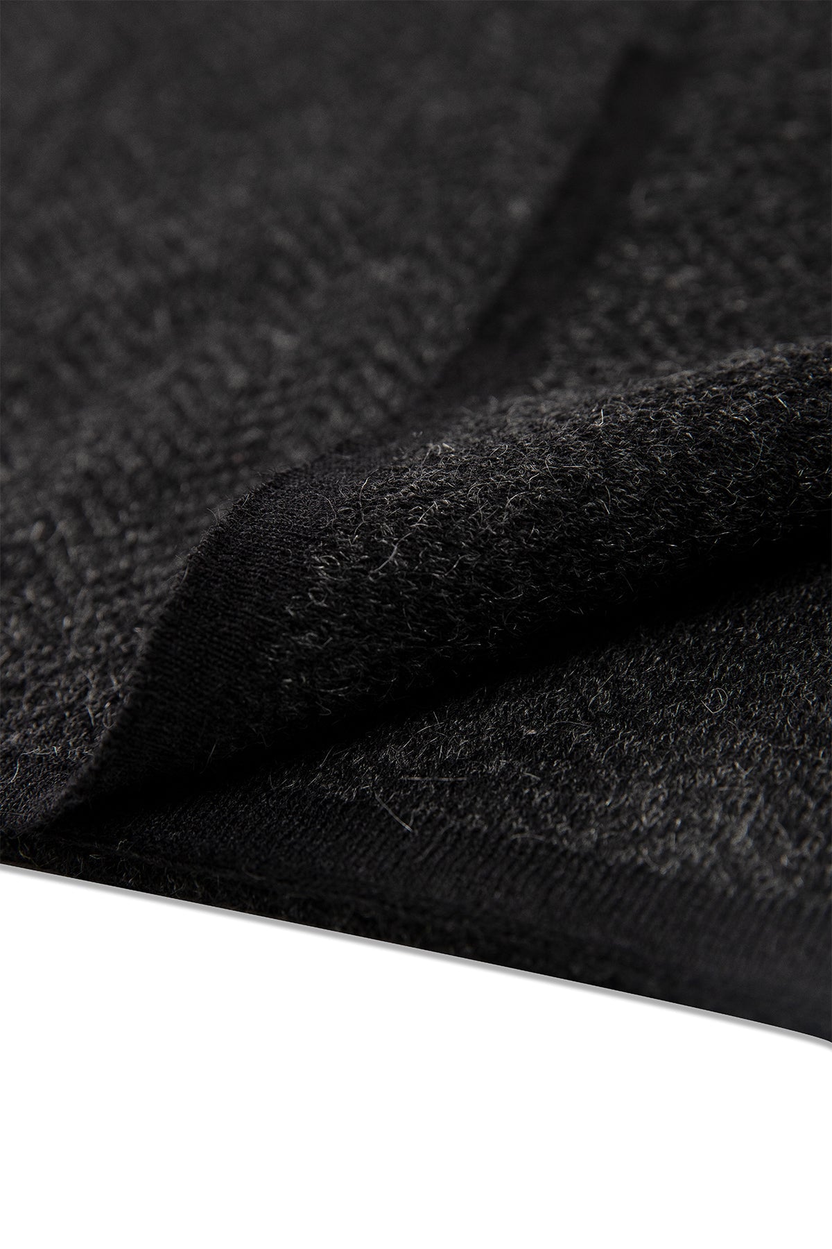 MEN LYDIA SCARF BLACK