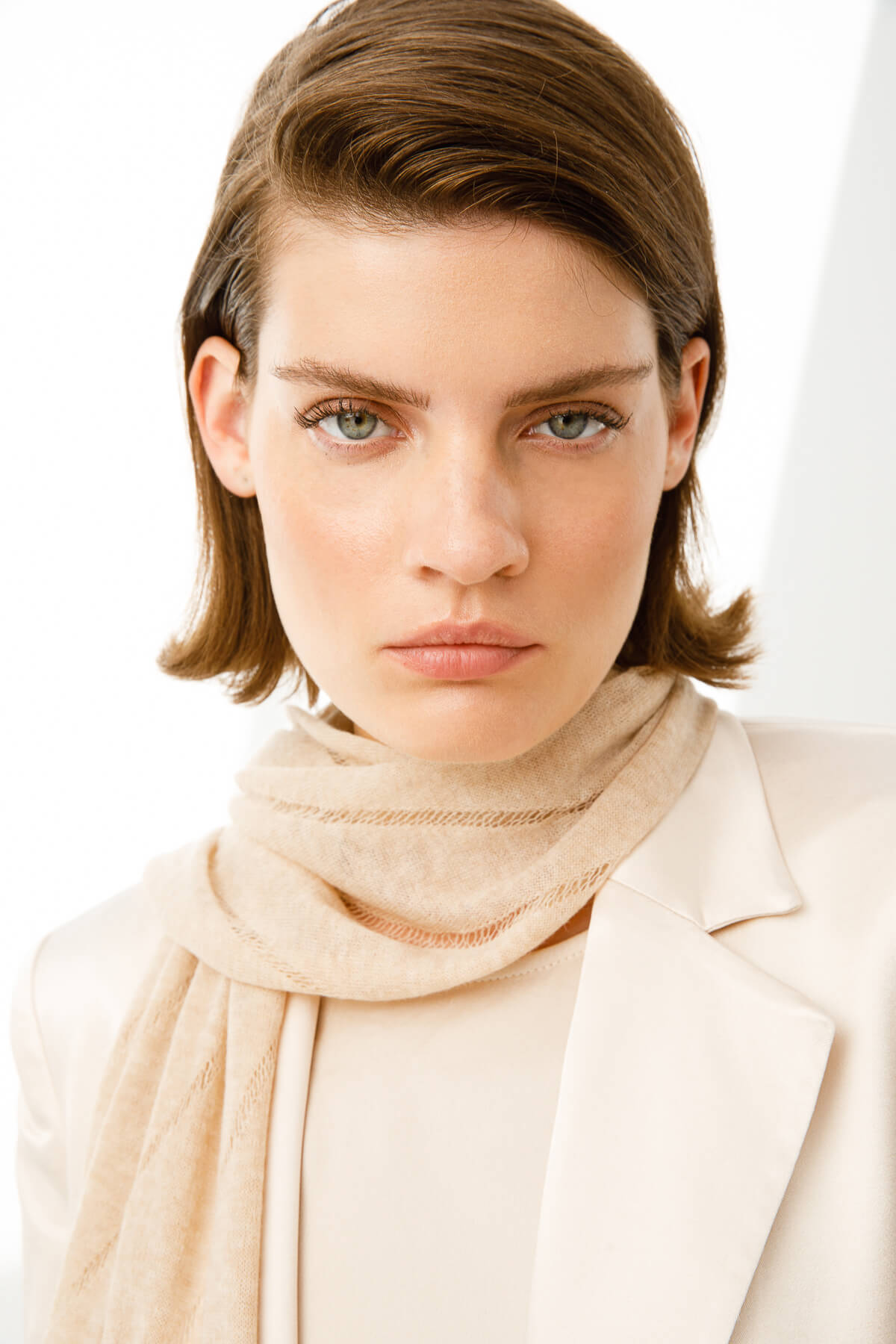 ILYADA (THE LLIAD) SHAWL BEIGE