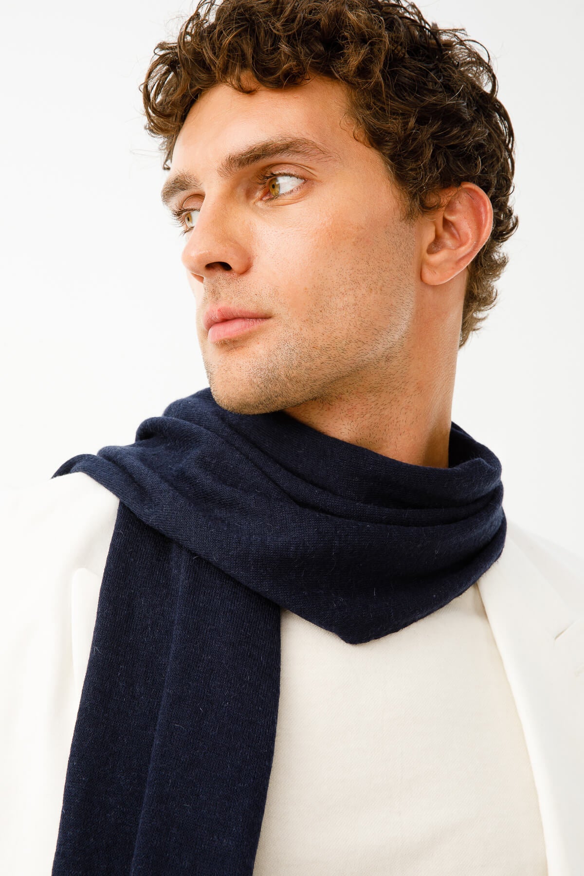 MEN ANGORA SCARF NAVY