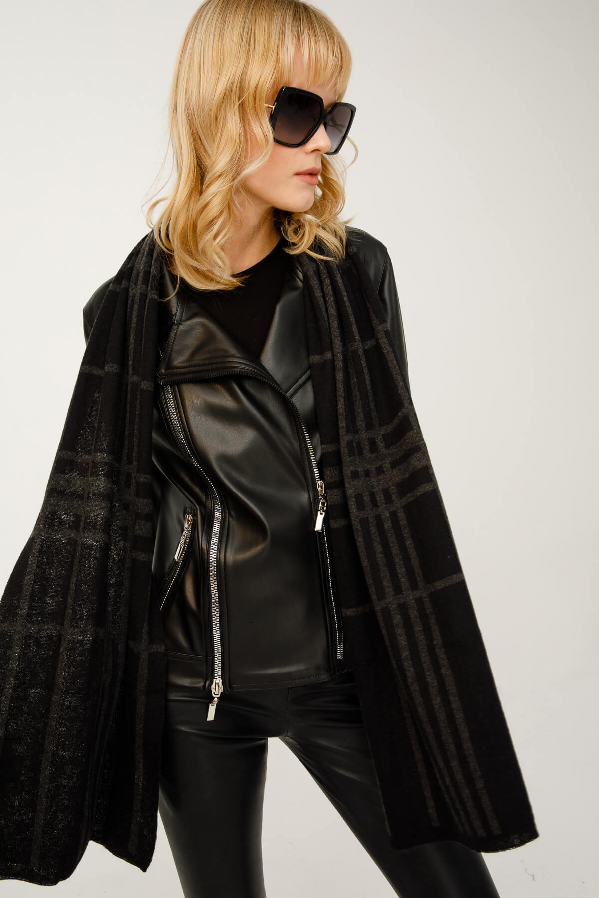 GALATIA SCARF BLACK-GREY