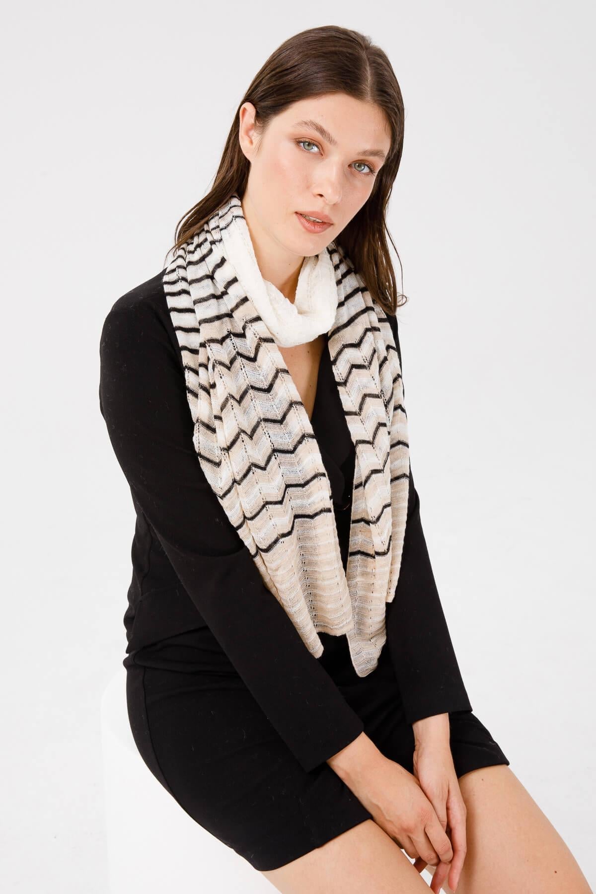 CYBELE SHAWL ECRU-BEIGE-BLACK